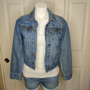 Old Navy cropped jean jacket sz XS